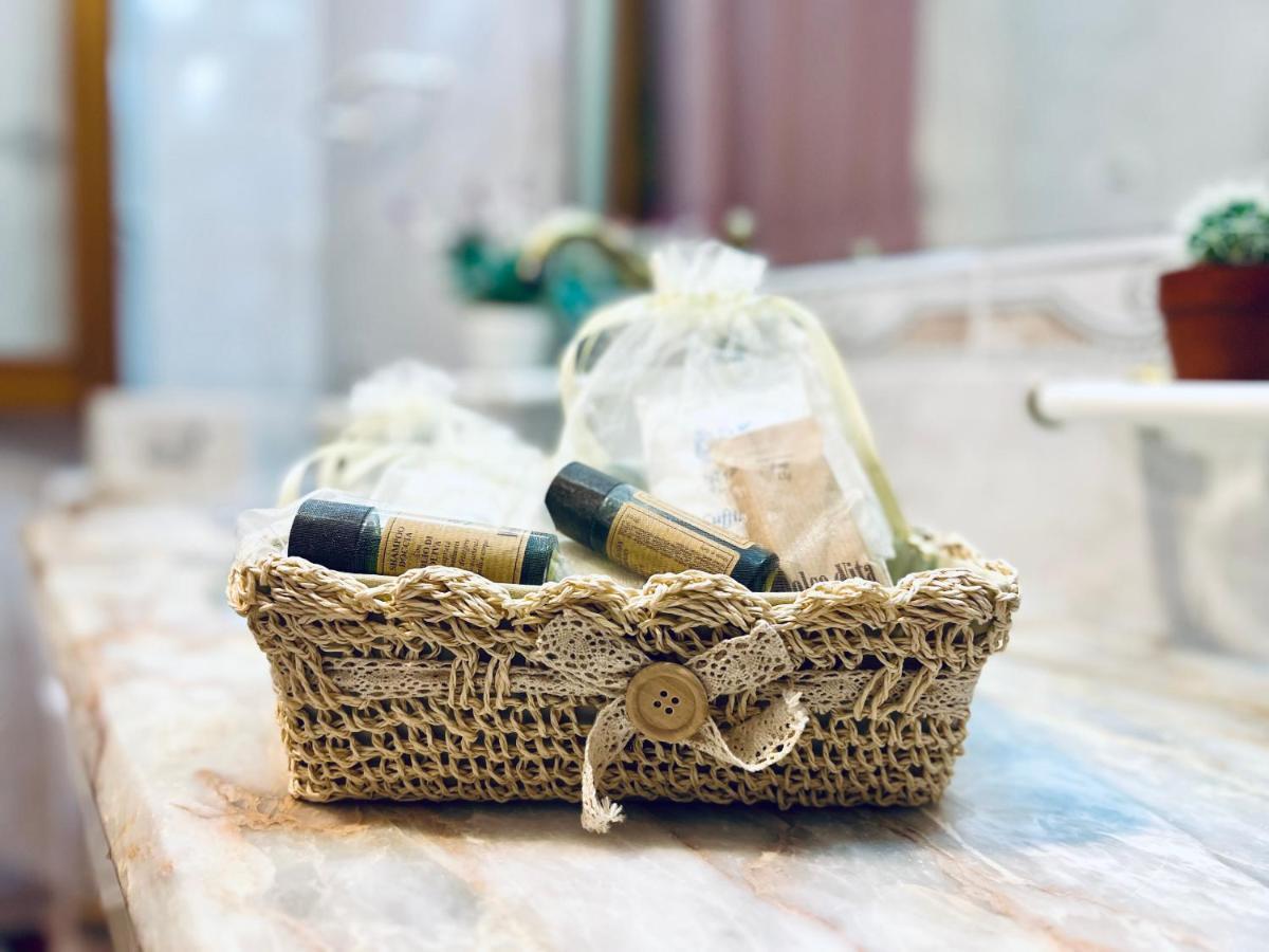 Regina Elena Bed and Breakfast Cinisi Εξωτερικό φωτογραφία